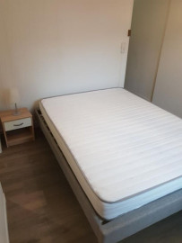 
                                                                                        Colocation
                                                                                         1 chambre disponible en colocation