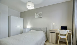 
                                                                                        Colocation
                                                                                         1 chambre disponible en colocation