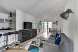 
                                                                                        Colocation
                                                                                         1 chambre disponible en colocation