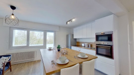 
                                                                                        Colocation
                                                                                         1 chambre disponible en colocation