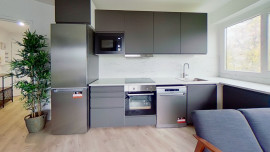 
                                                                                        Colocation
                                                                                         1 chambre disponible en colocation