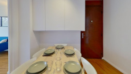 Colocation
1 chambre disponible en colocation