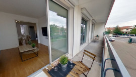 Colocation
1 chambre disponible en colocation