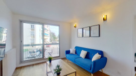 Colocation
1 chambre disponible en colocation