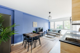 
                                                                                        Colocation
                                                                                         1 chambre disponible en colocation