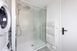 
                                                                                        Colocation
                                                                                         1 chambre disponible en colocation