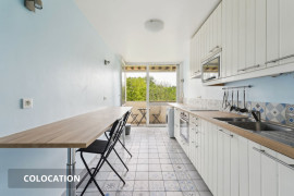 
                                                                                        Colocation
                                                                                         1 chambre disponible en colocation