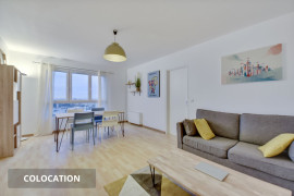 
                                                                                        Colocation
                                                                                         1 chambre disponible en colocation