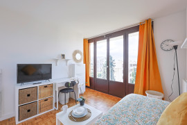 
                                                                                        Colocation
                                                                                         1 chambre disponible en colocation