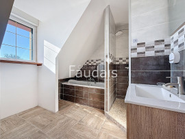 
                                                                                        Vente
                                                                                         10 minutes de ST LO