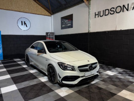 
                                                                                        Voiture
                                                                                         2.0 CLA45 AMG Coupe 4dr Petrol SpdS DCT 4MATIC Euro 6 (s/s) (381 ps)
