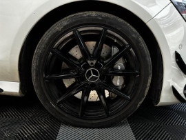 
                                                                                        Voiture
                                                                                         2.0 CLA45 AMG Coupe 4dr Petrol SpdS DCT 4MATIC Euro 6 (s/s) (381 ps)
