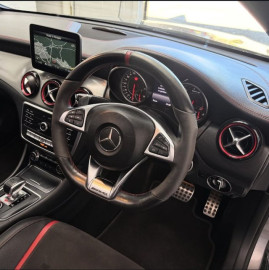 
                                                                                        Voiture
                                                                                         2.0 CLA45 AMG Coupe 4dr Petrol SpdS DCT 4MATIC Euro 6 (s/s) (381 ps)