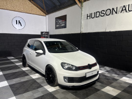 
                                                                                        Voiture
                                                                                         2.0 TSI GTI Hatchback 3dr Petrol Manual Euro 5 (210 ps)