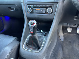 
                                                                                        Voiture
                                                                                         2.0 TSI GTI Hatchback 3dr Petrol Manual Euro 5 (210 ps)