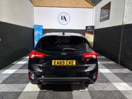 
                                                                                        Voiture
                                                                                         2.3T EcoBoost ST Hatchback 5dr Petrol Manual Euro 6 (s/s) (280 ps)