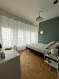 
                                                                                        Colocation
                                                                                         2 chambres à louer Fac de droit Rennes