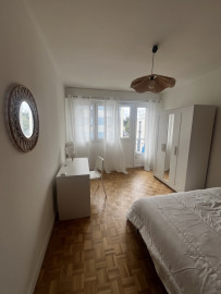 
                                                                                        Colocation
                                                                                         2 chambres à louer Fac de droit Rennes