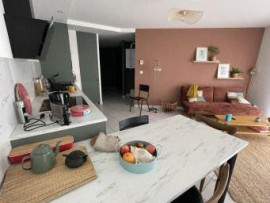 
                                                                                        Colocation
                                                                                         2 chambres dispo dans belle coloc 66m²