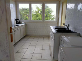 
                                                                                        Colocation
                                                                                         2 chambres dispos dans coloc 77m²