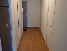 
                                                                                        Colocation
                                                                                         2 chambres dispos dans coloc 84m²