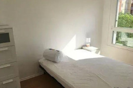 
                                                                                        Colocation
                                                                                         2 chambres dispos meublées dans coloc lumineuse