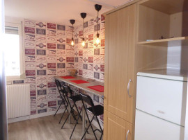 
                                                                                        Colocation
                                                                                         2 chambres meublées en colocation