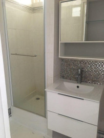 
                                                                                        Location
                                                                                         2 pièce mairie d’asnieres 40m2