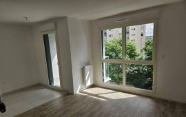 
                                                                                        Location
                                                                                         2 pièces 41 m² neuf et lumineux à Bois-Colombes