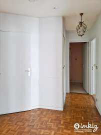 
                                                                                        Vente
                                                                                         2 pièces 58m² Quai de Valmy, parking inclus