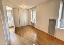 
                                                                                        Location
                                                                                         2 pièces à louer à Nancy