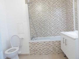 
                                                                                        Location
                                                                                         2 pièces à louer à Villeurbanne