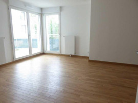 
                                                                                        Location
                                                                                         2 pièces à louer à Villeurbanne