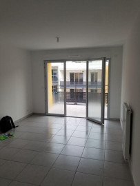 
                                                                                        Location
                                                                                         2 pieces à louer Nice nord