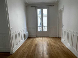 
                                                                                        Location
                                                                                         2 pièces à louer Paris 10ème