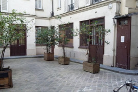 
                                                                                        Location
                                                                                         2 pièces à louer Paris 11è métro Goncourt