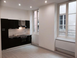 
                                                                                        Location
                                                                                         2 pièces à Lyon 3ème