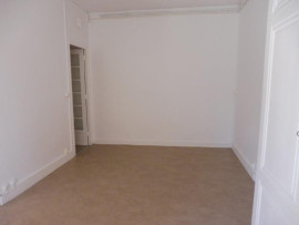 
                                                                                        Location
                                                                                         2 pièces à VILLEURBANNE