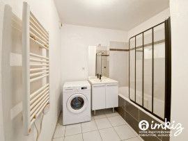 
                                                                                        Vente
                                                                                         2 pièces avec terrasse et grand parking couvert