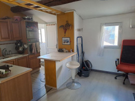 
                                                                                        Location
                                                                                         2 pièces calme et lumineux proche de la plaine