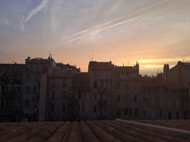 
                                                                                        Location
                                                                                         2 pièces calme et lumineux proche de la plaine