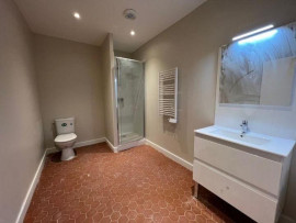 
                                                                                        Location
                                                                                         2 pièces dans une bastide entièrement réhabilitée