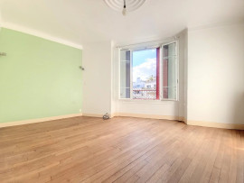 
                                                                                        Location
                                                                                         2 pièces de 39,30 m² en parfait état