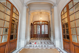 
                                                                                        Location
                                                                                         2 pièces de 55 m²– Paris 12ᵉ