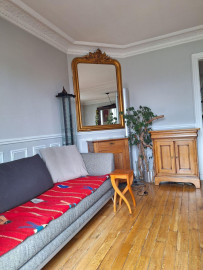 
                                                                                        Location
                                                                                         2 pièces lumineux avec balcon, vue sur Sacré-Cœur