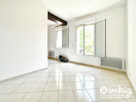 Vente
2 pièces, lumineux, centre ville et proche gare