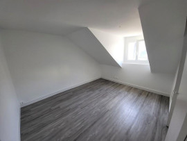 
                                                                                        Location
                                                                                         2 pièces mansardé Paris 9ème