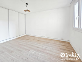
                                                                                        Vente
                                                                                         2 pièces Métro La Motte piquet-Grenelle