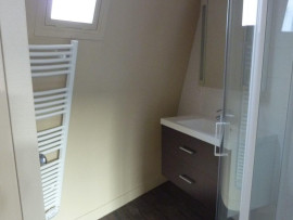 
                                                                                        Location
                                                                                         2 pièces meublé, 40m², calme et lumineux