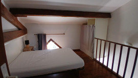
                                                                                        Location
                                                                                         2 pièces meublé et climatisé avec terrasse privée.